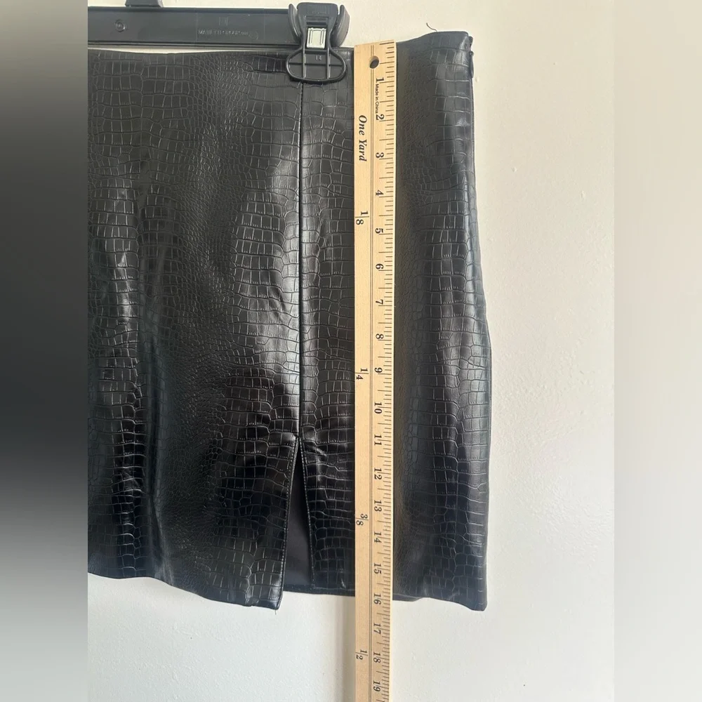 Black Faux Croc Mini Skirt - Structured